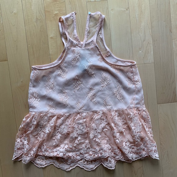 Abercrombie and Fitch top - Picture 2 of 3